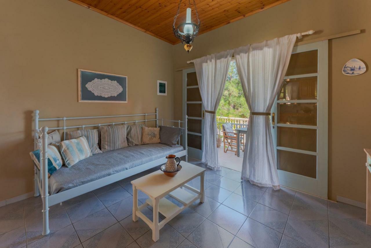 Mihaila Bungalows Spartià Buitenkant foto