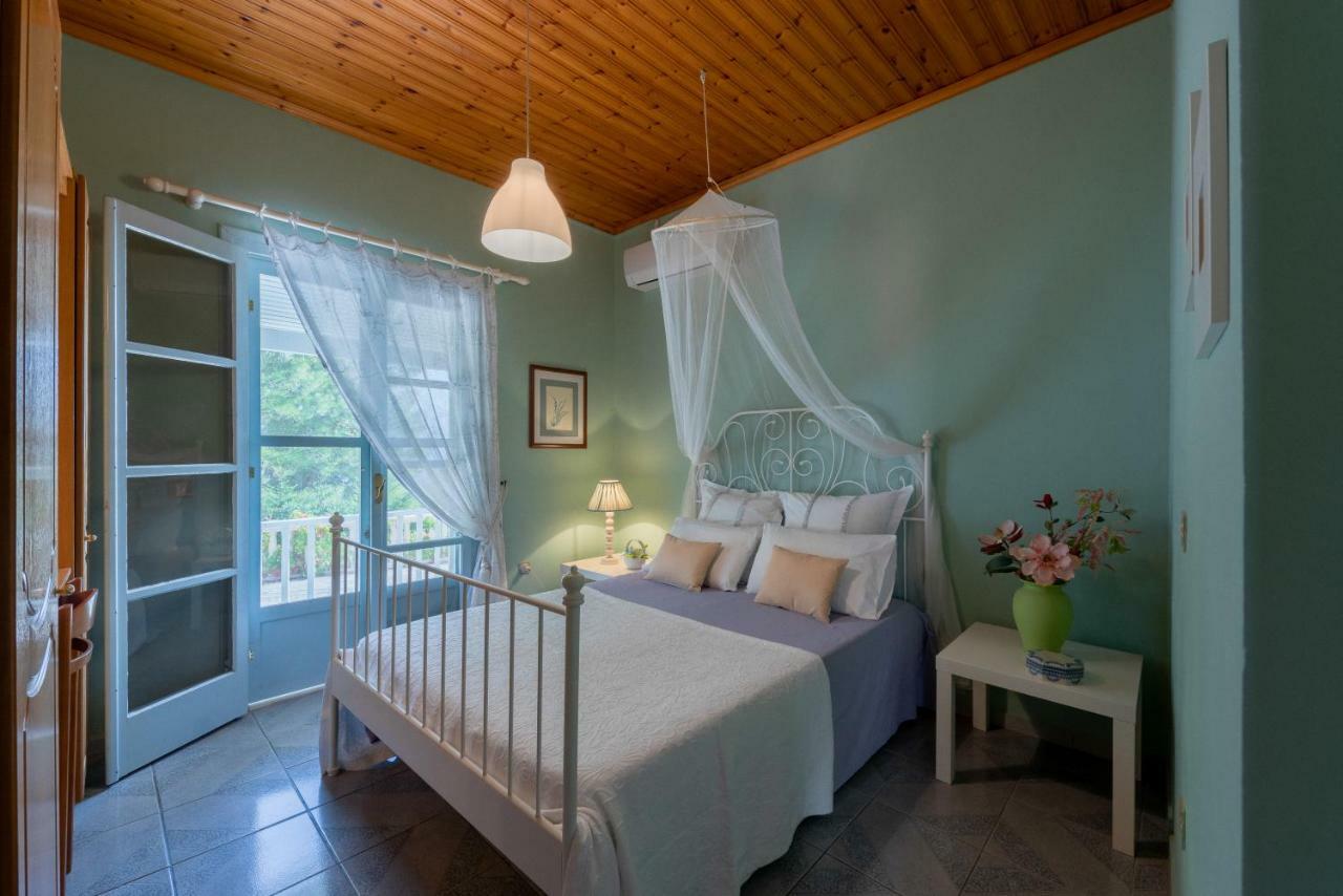 Mihaila Bungalows Spartià Buitenkant foto